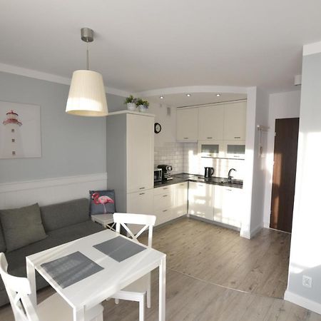 Darlowko Apartament Morski Esterno foto