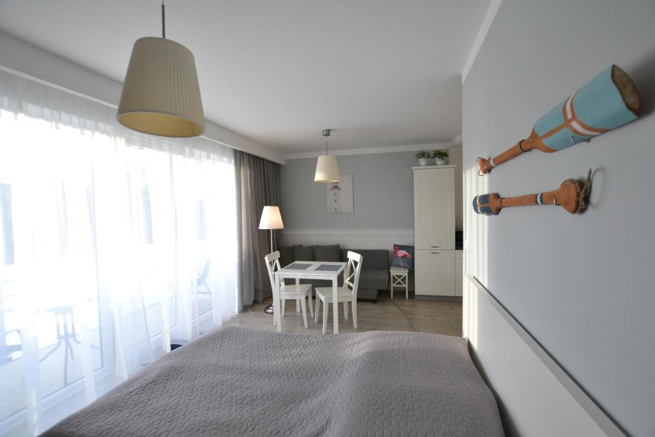 Darlowko Apartament Morski Esterno foto