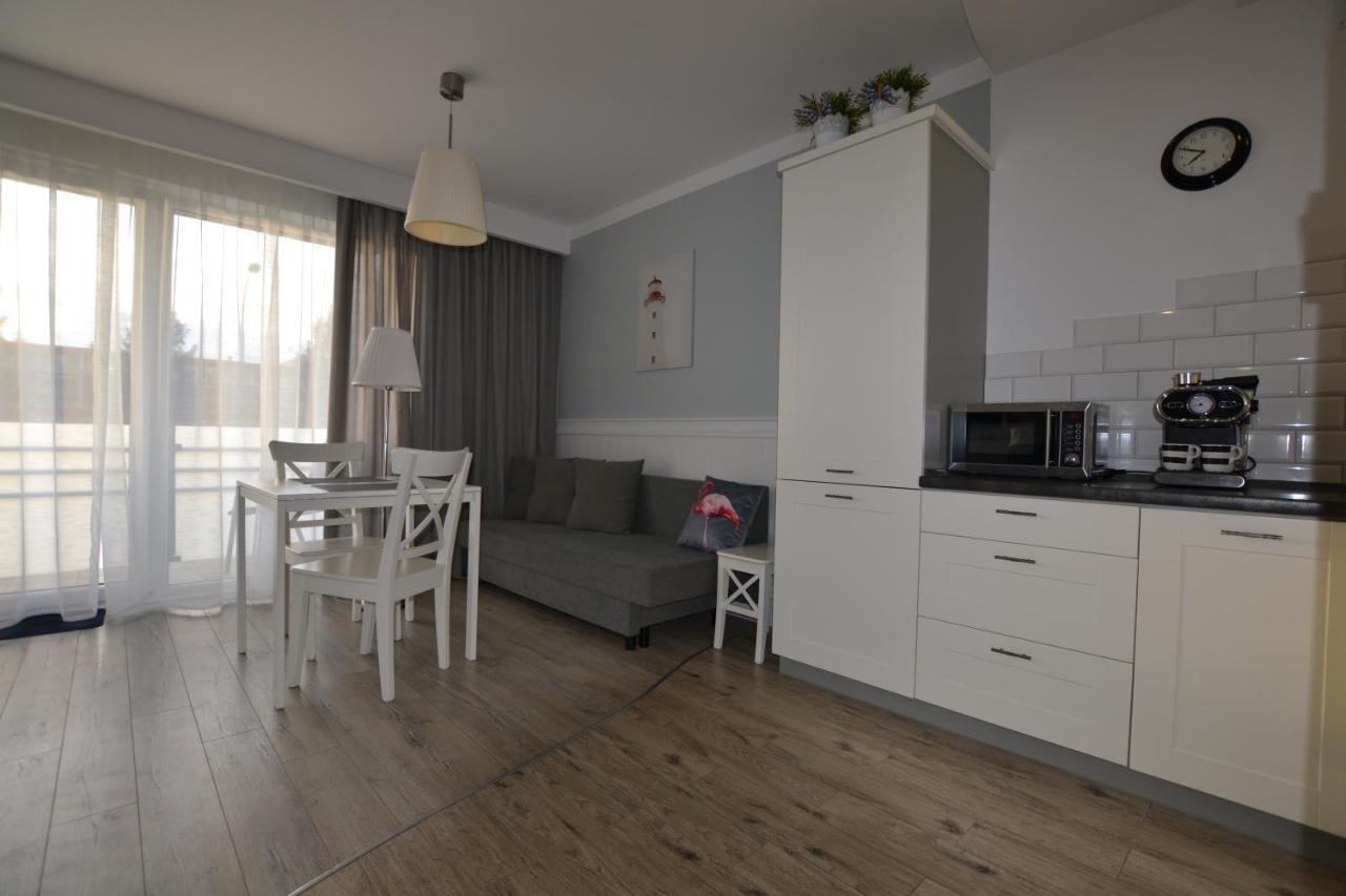 Darlowko Apartament Morski Esterno foto
