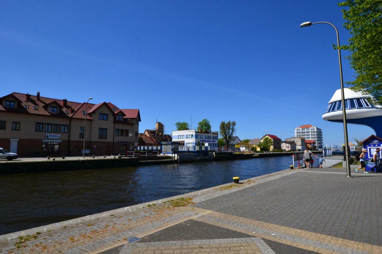 Darlowko Apartament Morski Esterno foto